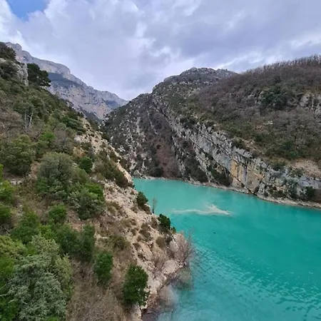 O Fil Du Thym * Sillans-la Cascade